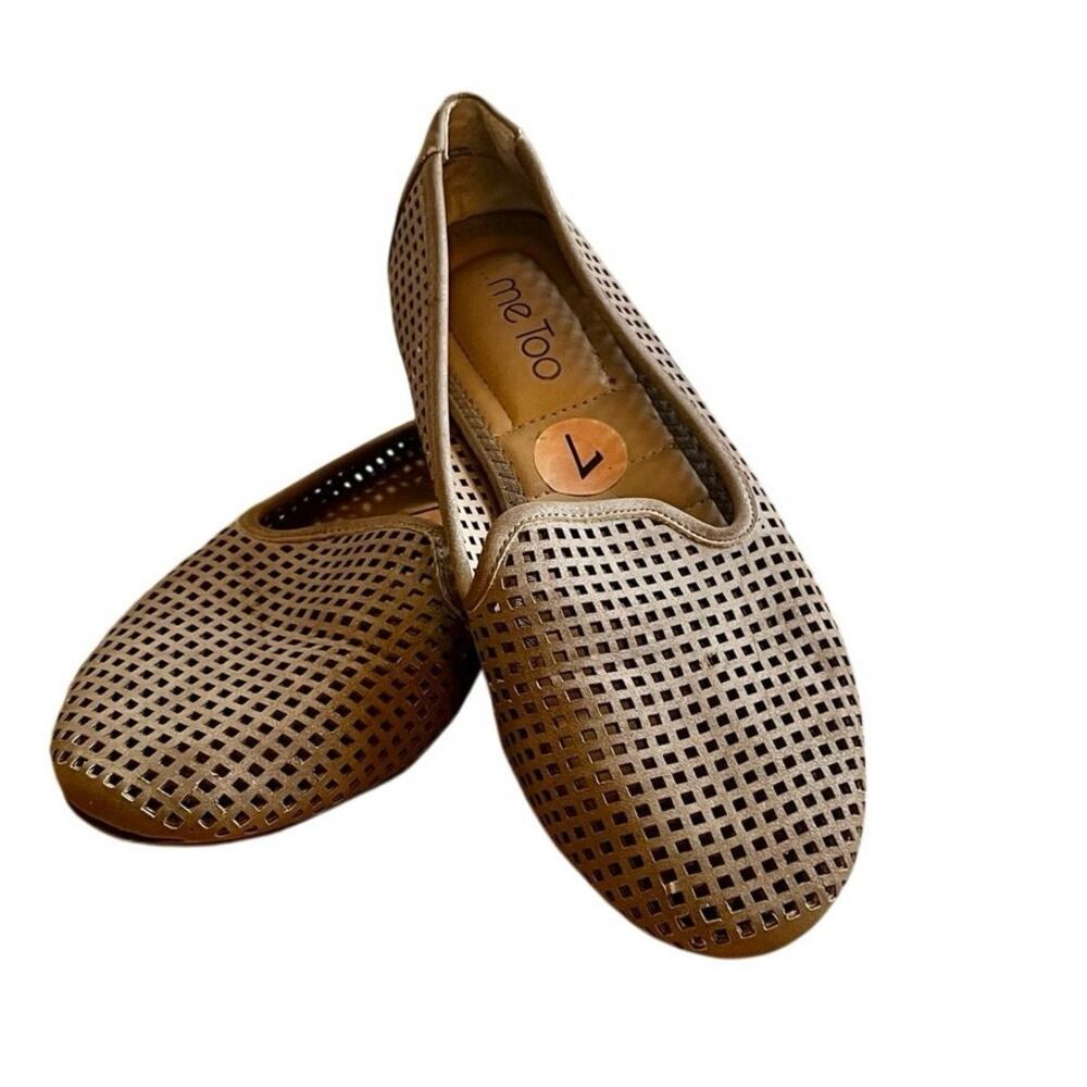 Me Too Taupe Perforated Slip On Flats Size 7 Comfort Loafers Minimalist Casual